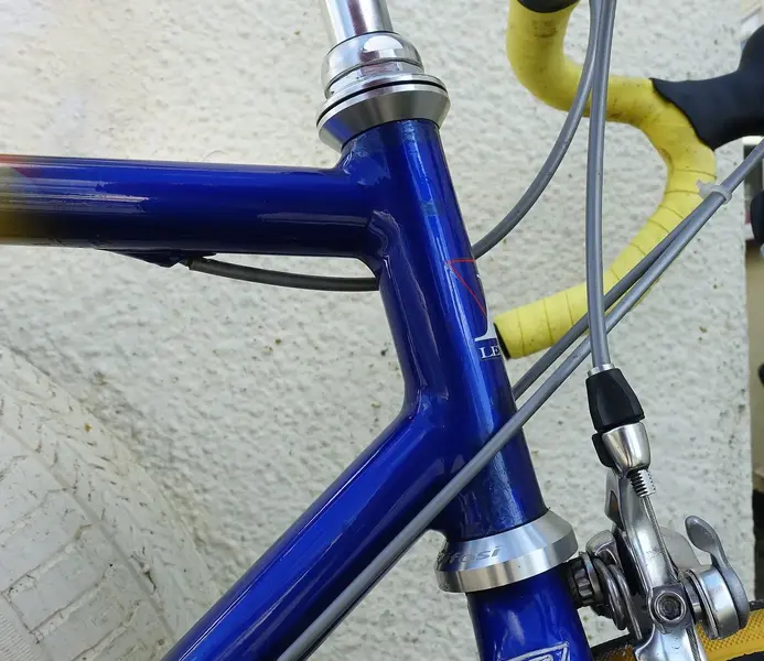 head tube.jpg