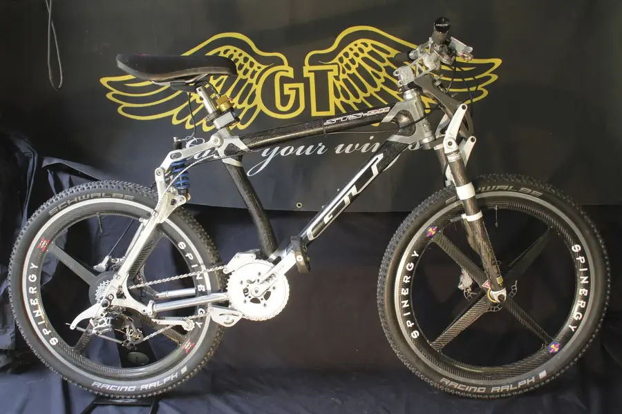 GT STS DH 1997.webp