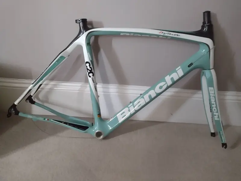 infinito frameset 2.webp