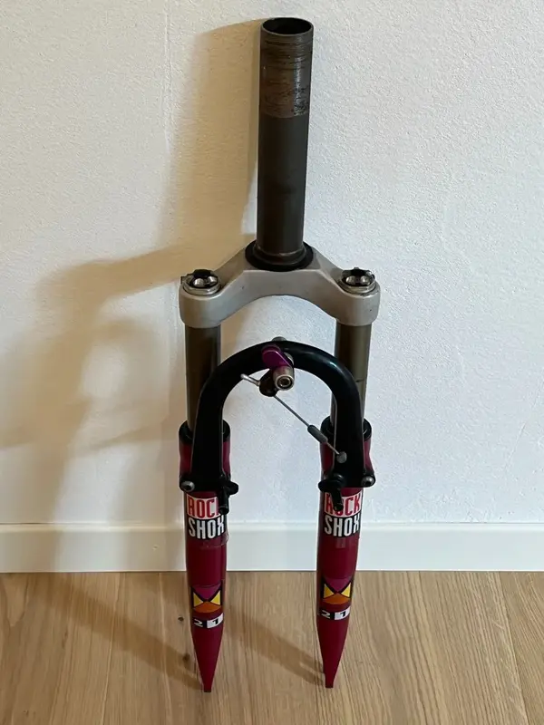 rockshox-mag-21-federgabel-kult-fur-yeti-klein-etc3.webp