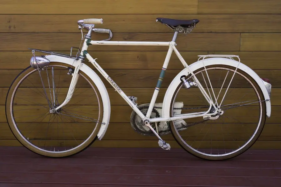 MERCIER PORTEUR 1950S 25.webp