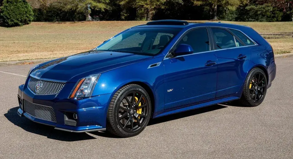 Cadillac-CTS-V-1a-1024x555.webp