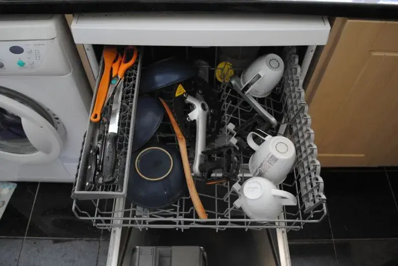 dish washer bits.webp
