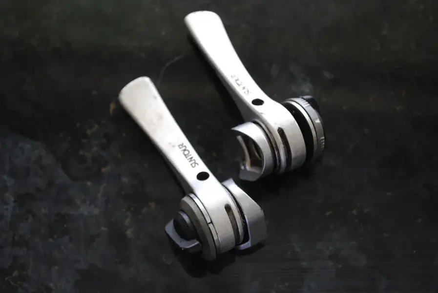 Suntour 6 spd shifters.webp