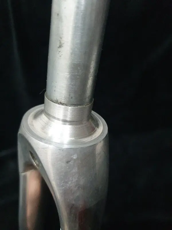 vitus 992 fork crown.webp