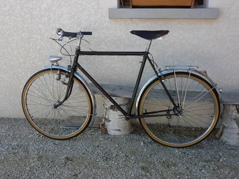 Apparcel 1940s 37.webp