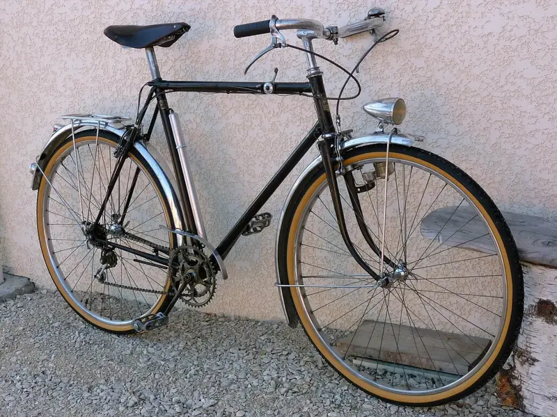 Apparcel 1940s 43.webp
