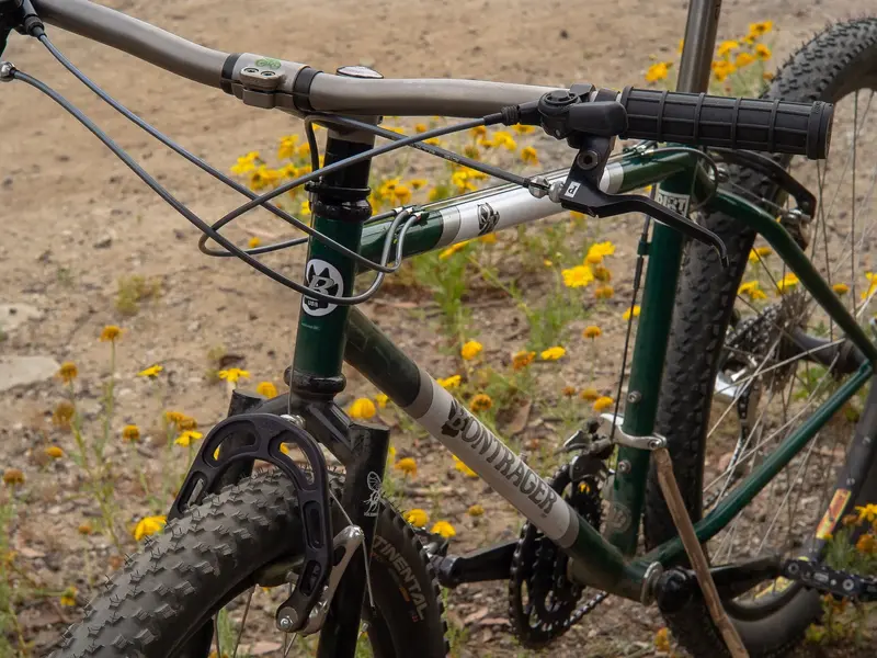 br0qn003-race_lite-first_ride-5.jpg