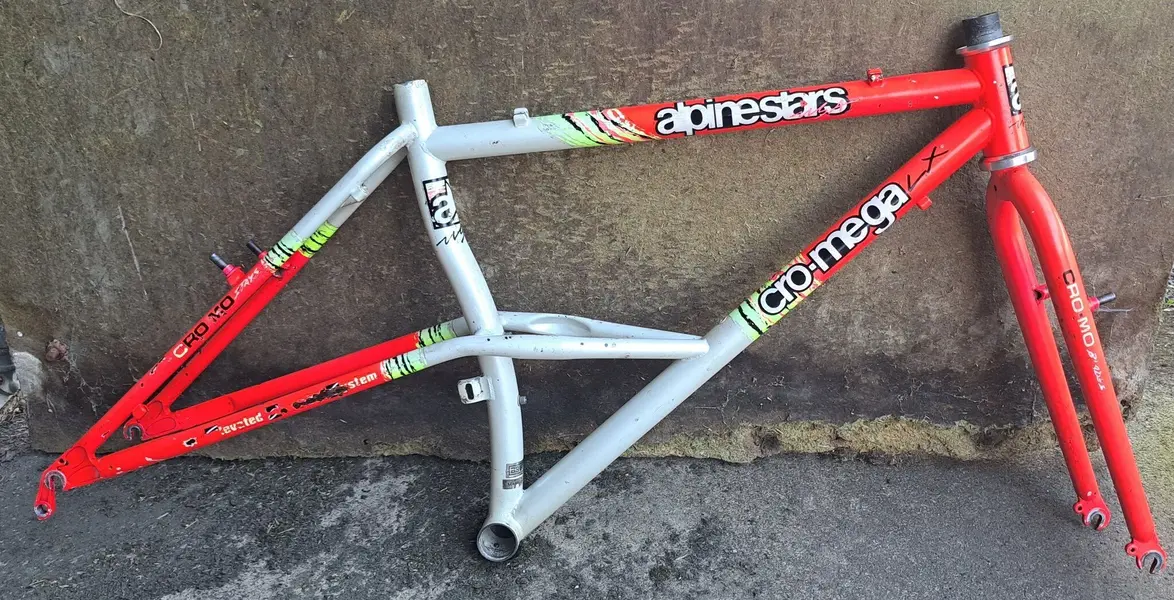 Sold - ALPINESTARS CRO MEGA LX 1991 frame & forks | Retrobike
