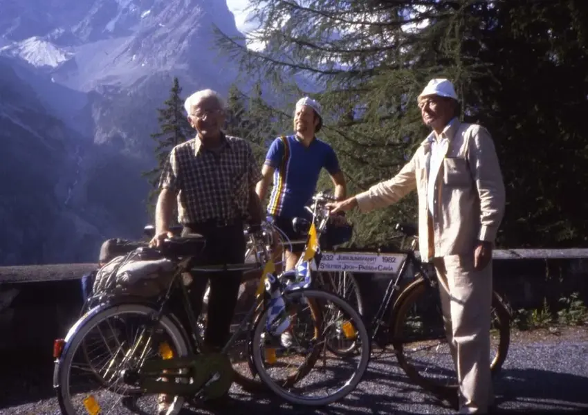 82EuroStelvioGuys2m5.webp