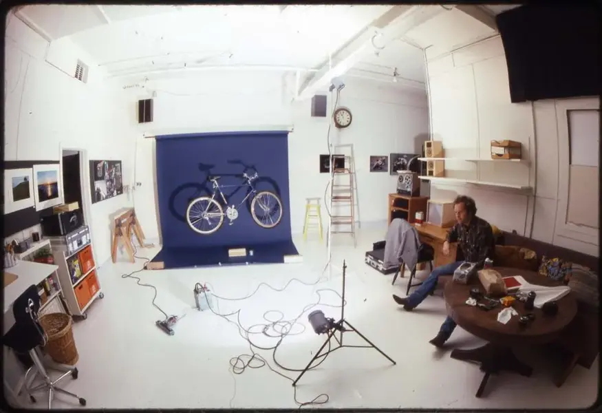 83BrzEmmonsStudio5m.webp