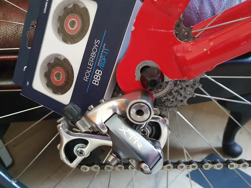 roller booiis.webp