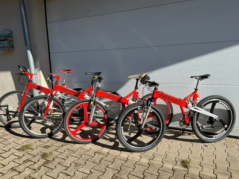 S'bikes.jpg