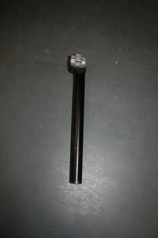 seat-post-black.webp