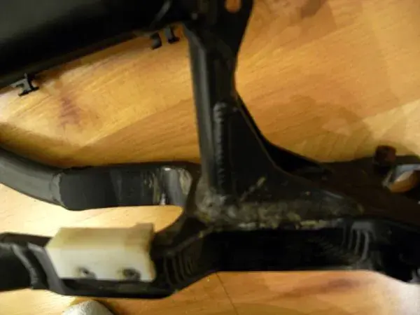 swingarm1.webp