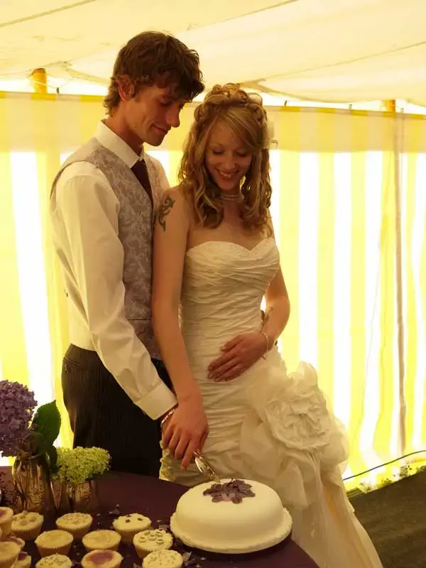 Cake-cutting-4.webp