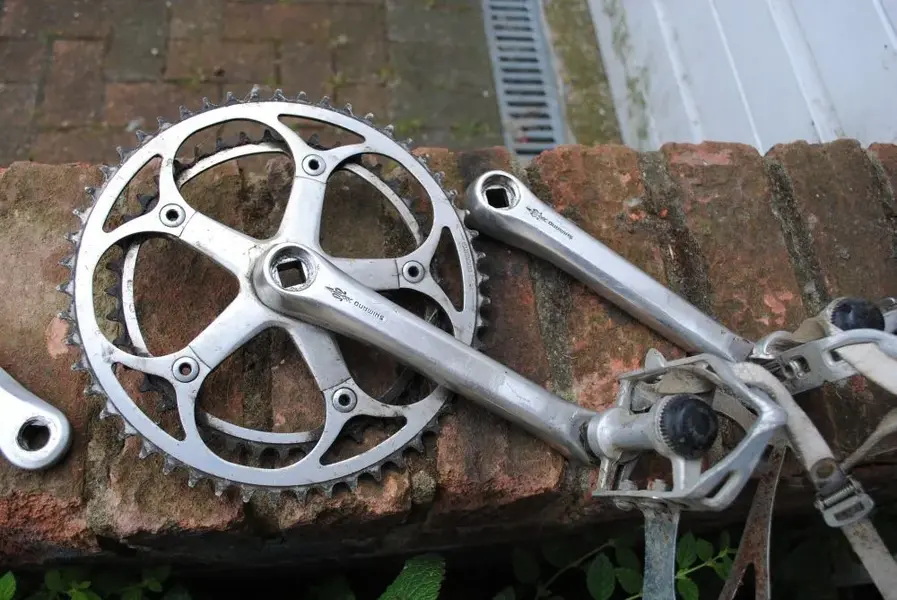 Shimano 105 chainset.webp