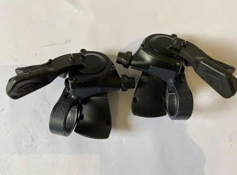 LX-shifters-M570-9spd_v3-2.webp