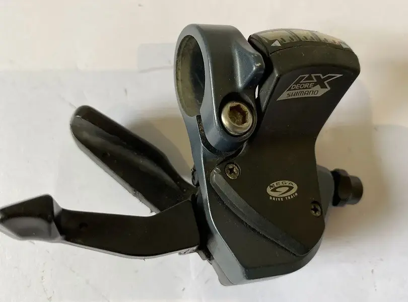 LX-shifters-M570-9spd_v3-3.webp