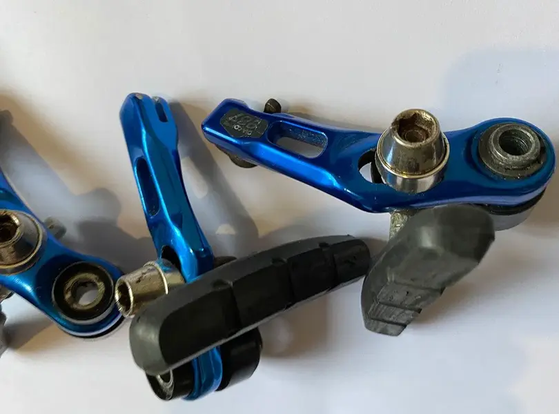Diacompe-Blue-Cantis--3.webp