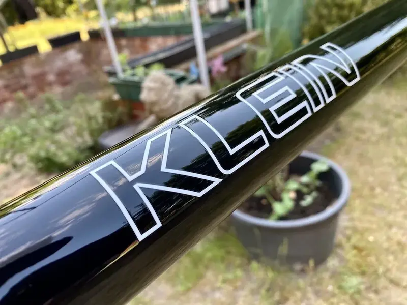 rattle can KLEIN Attitude test tube respray by Falko Schloetel Germany.webp