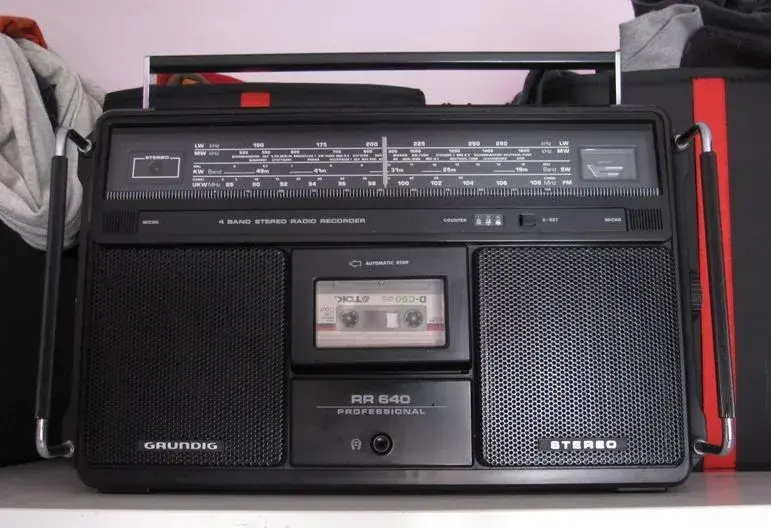 Grundig RR640.webp
