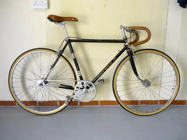 Claud Fixie Racer 1.webp