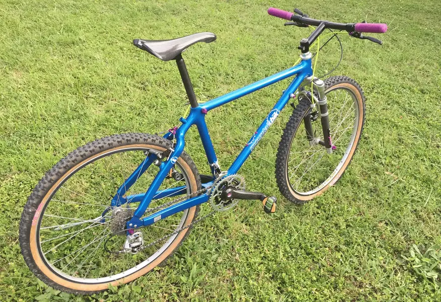 Graphite Technology Inc MountainBik Kevlar 1992 00.png