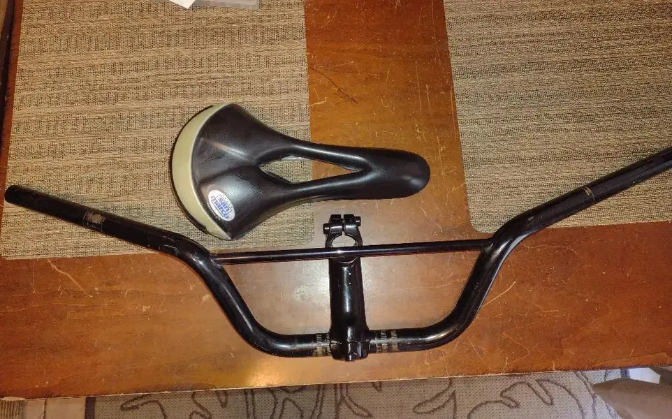 seatbars.jpg