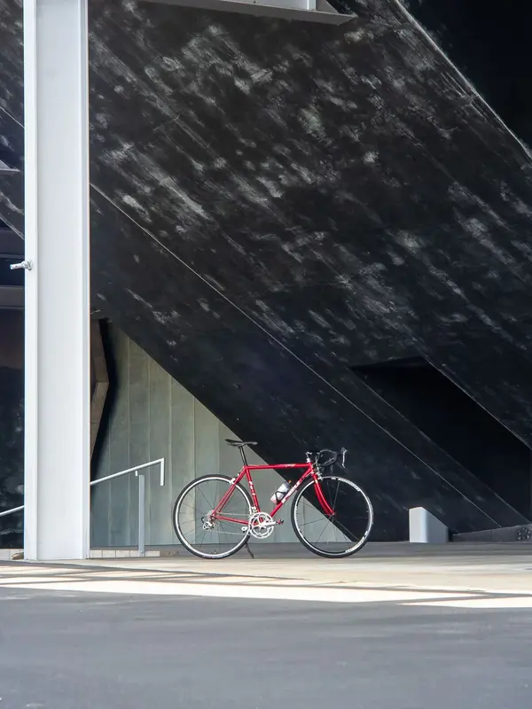 2752622-ui77la3w0cr4-rb1_first_ride_1-original.jpg