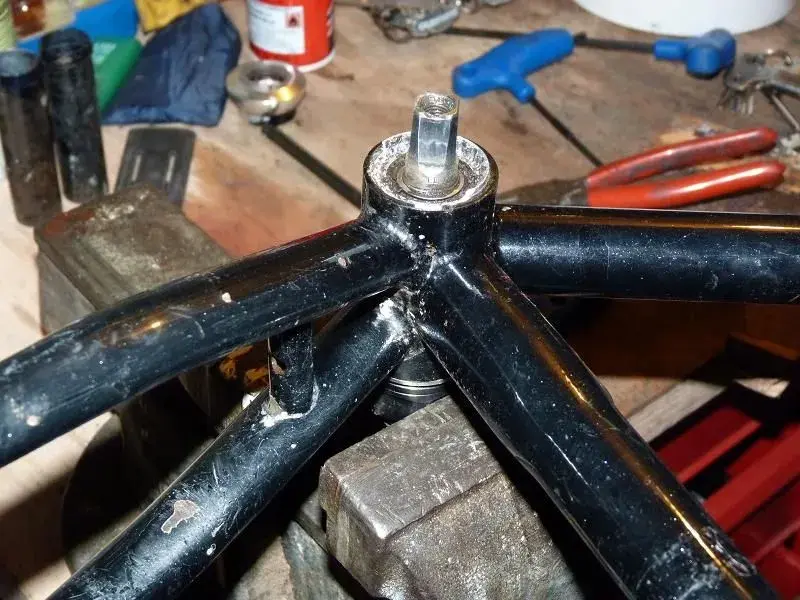 tool bolted in and clamped in the vice.webp