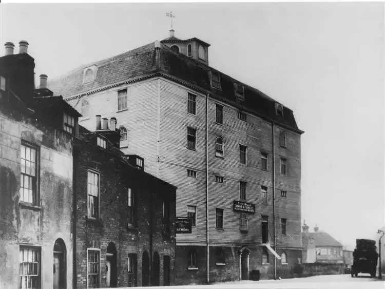 Abbots Mill 1920s.webp Abbots Mill 1920s.webp