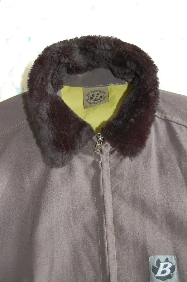 Bontrager_jacket 002.webp
