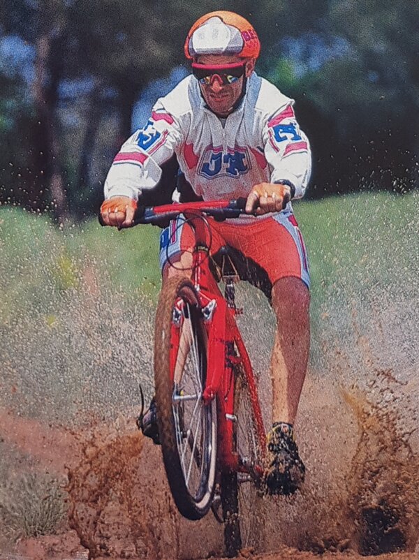 JM Bike Racing (wie Klein) Test Bild4 aus SoloBici Magazin 7 1991.jpg