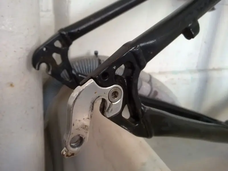 mystery bike dropout detail.webp