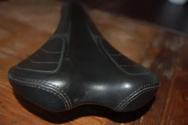 Spesh_Saddle 002 (Small).webp