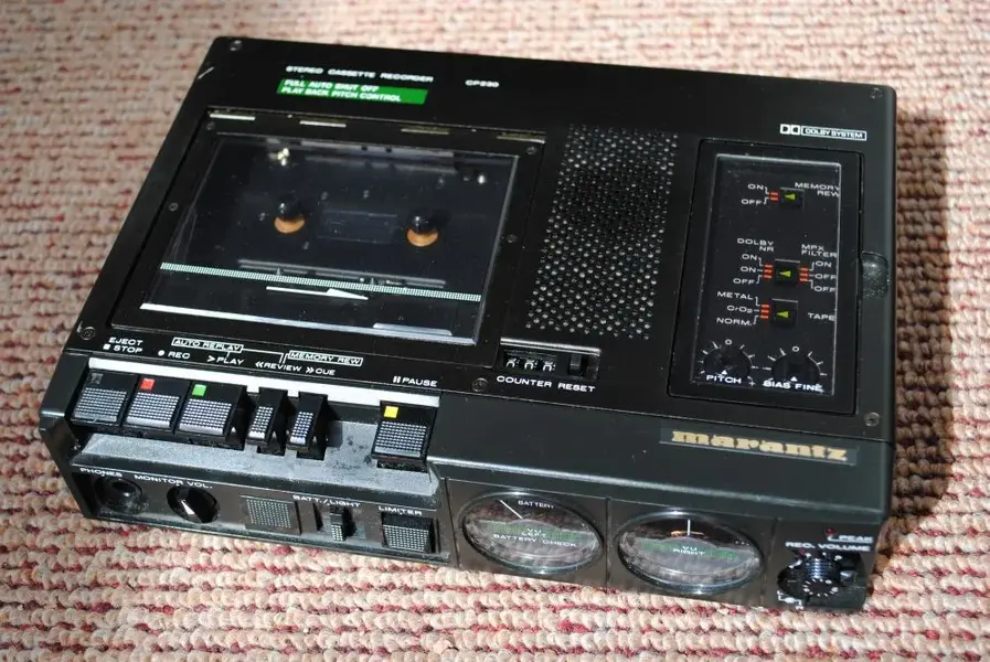 Marantz CP-230.webp