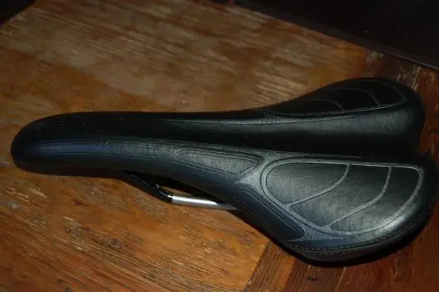 Spesh_Saddle 001 (Small).webp