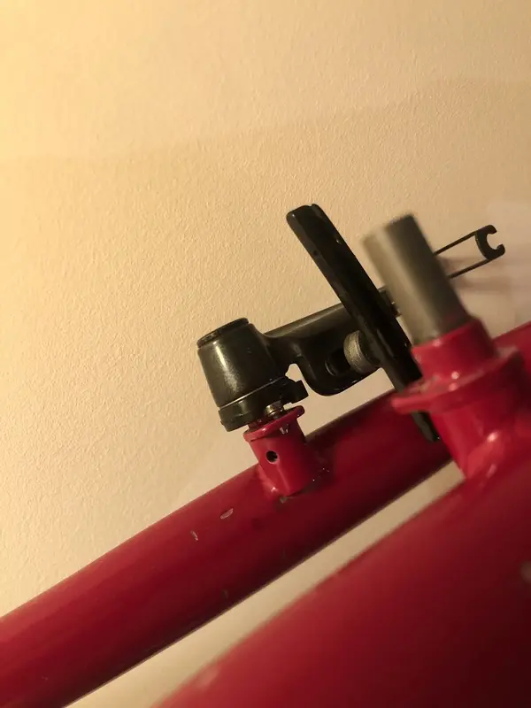 V Brake bosses VS arms Retrobike