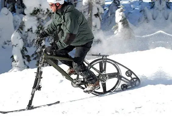 ktrak-snow-bike-kit.webp
