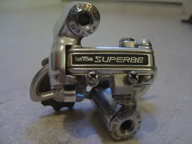 Suntour 1.webp
