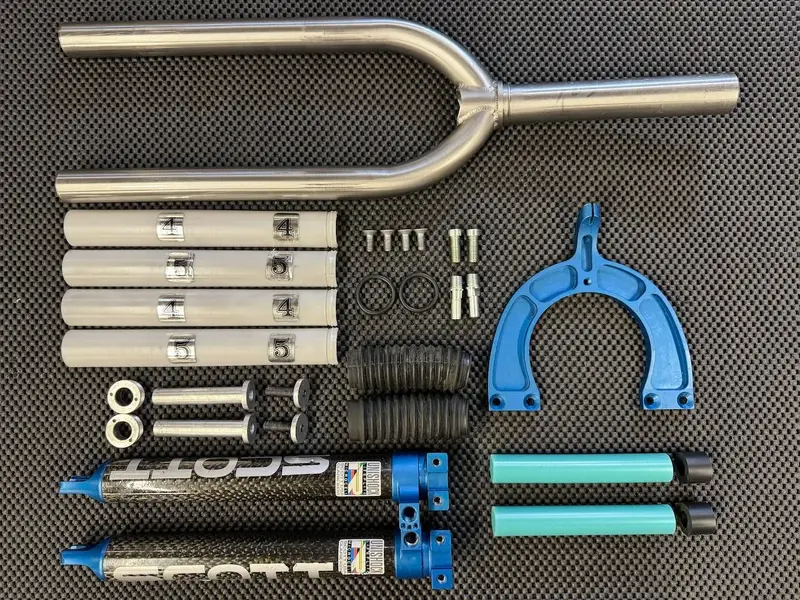 SCOTT Unishock retro suspension fork Elastomers of Falko Schlötel Germany 01.jpg