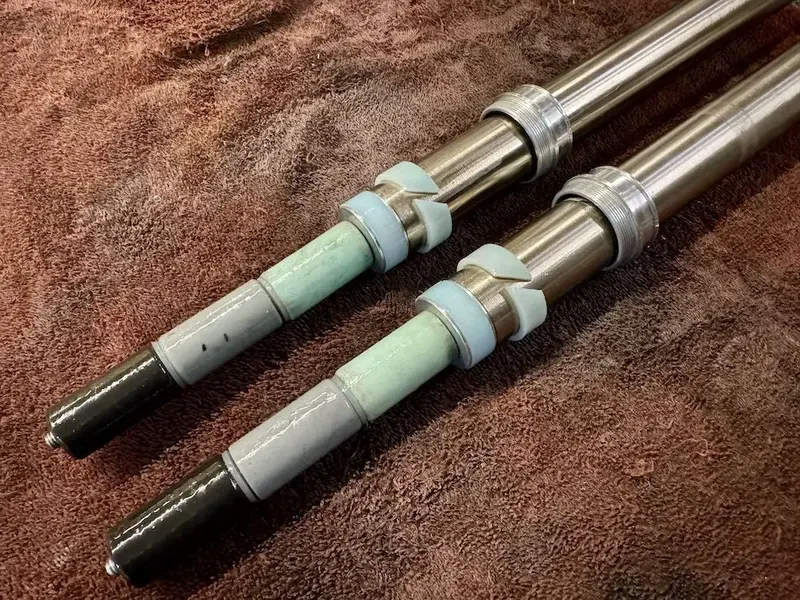 FUNK Suspension Fork Re-Build Jan 24 by Falko Schlötel Germany 03.jpeg