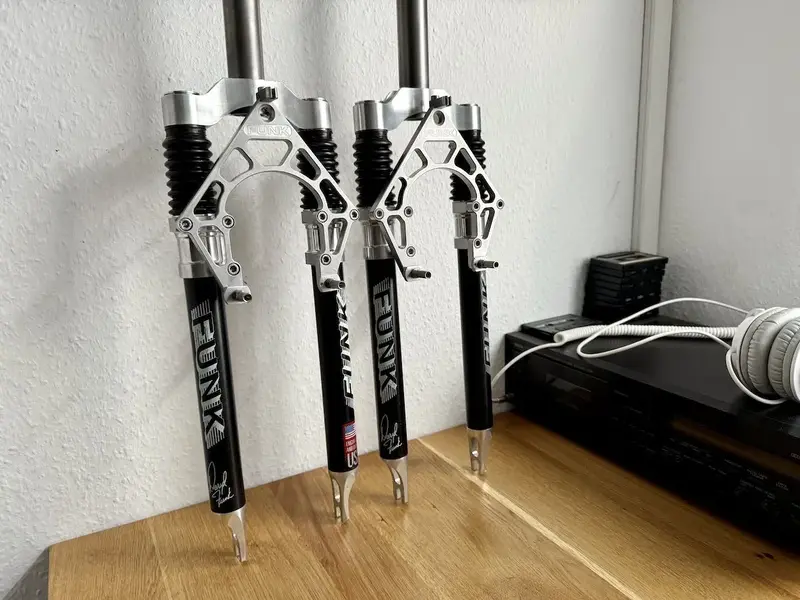 FUNK retro suspension fork II final by Falko Schlötel Germany 01.jpeg
