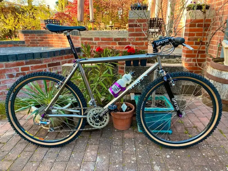MERLIN Titanium 1993 20 inches frame for sale.jpeg