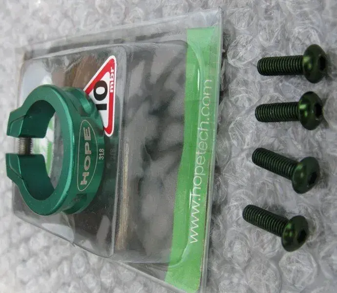 Hope-31-8-boss-bolts.webp