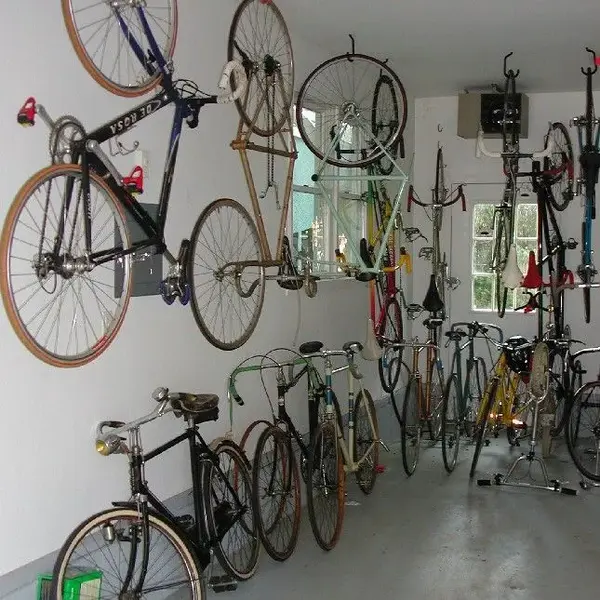 Garage photo.webp