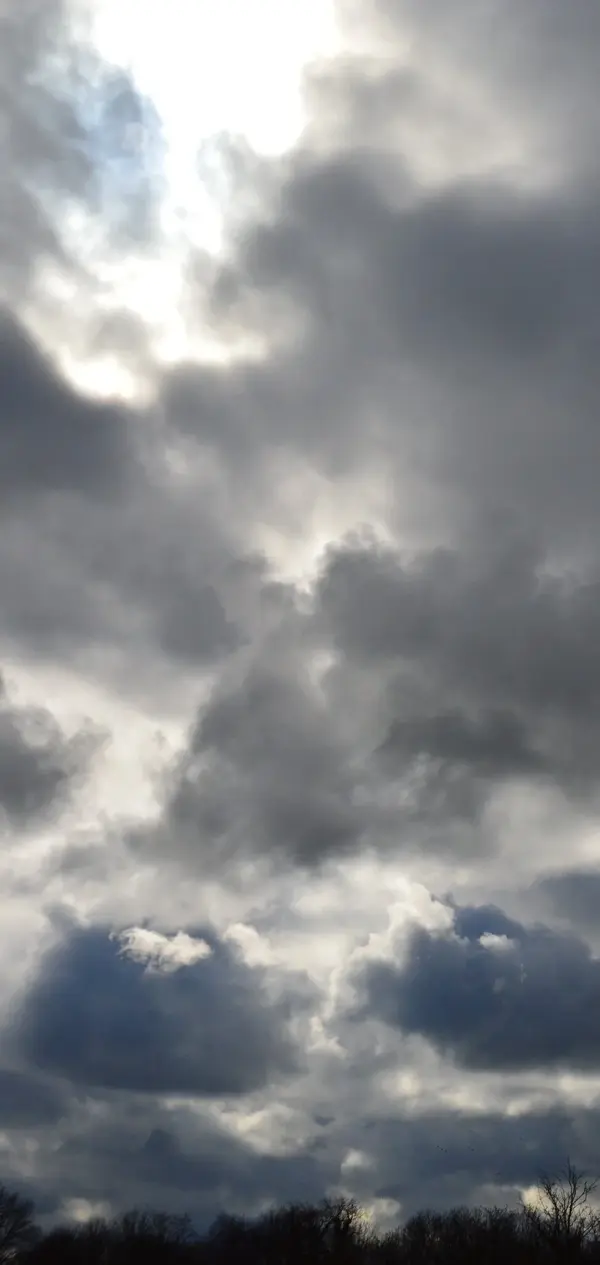Wellingborough moody cloud 4.webp