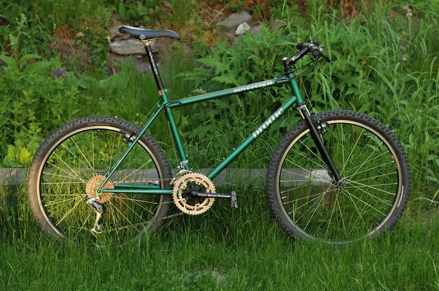 Brodie Sovereign 1994.webp