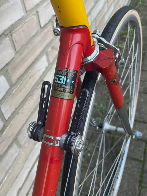 raleigh record2.webp